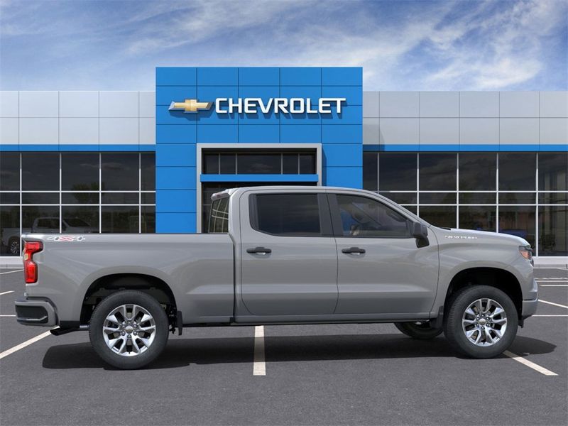 2025 Chevrolet Silverado 1500 4WD Crew Cab 157" Custom - 22717128 - 57