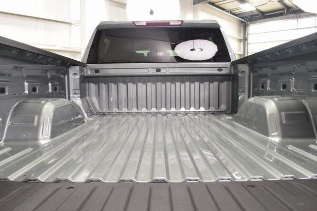 2025 Chevrolet Silverado 1500 4WD Crew Cab 157" Custom - 22871339 - 25