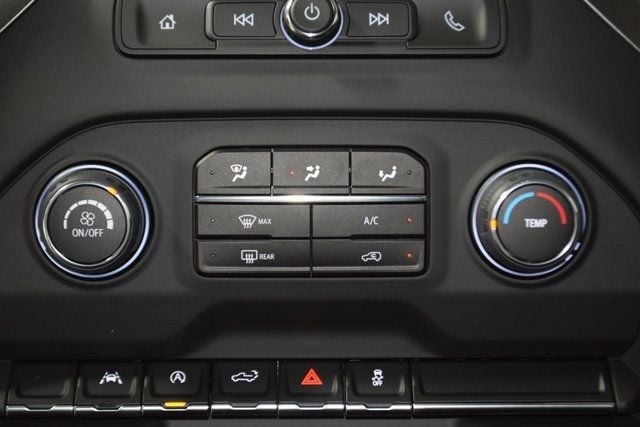2025 Chevrolet Silverado 1500 4WD Crew Cab 157" Custom - 22871339 - 33