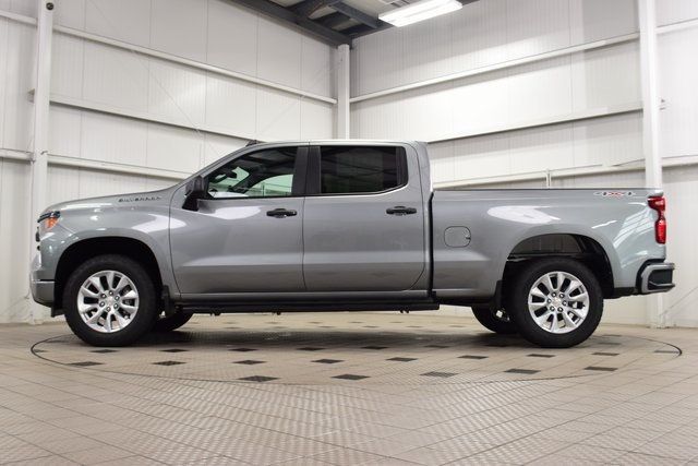 2025 Chevrolet Silverado 1500 4WD Crew Cab 157" Custom - 22871339 - 3