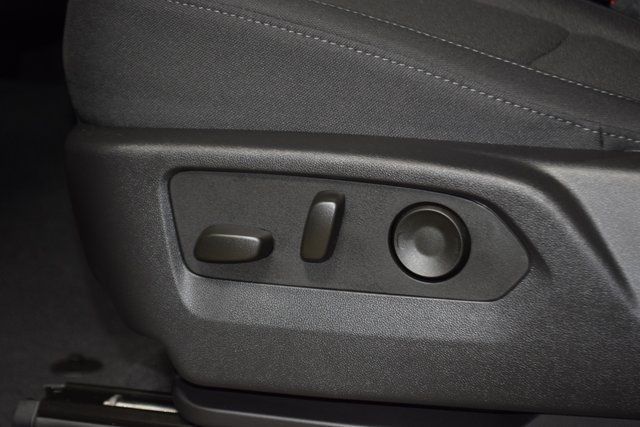 2025 Chevrolet Silverado 1500 4WD Crew Cab 157" Custom - 22871339 - 41