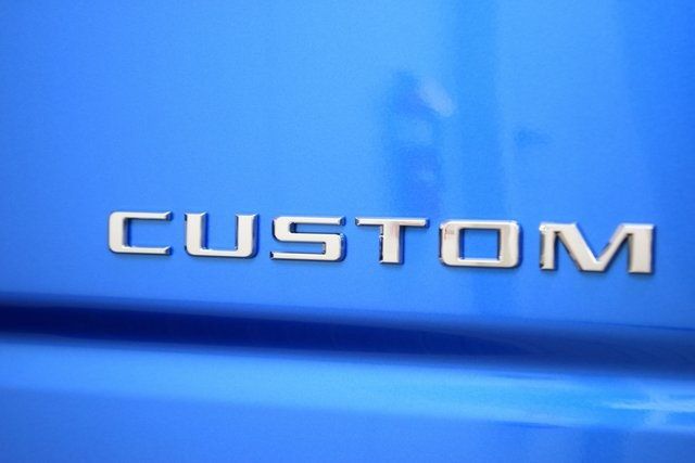 2025 Chevrolet Silverado 1500 4WD Crew Cab 157" Custom - 22871362 - 23