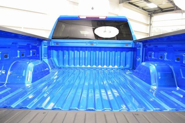 2025 Chevrolet Silverado 1500 4WD Crew Cab 157" Custom - 22871362 - 25