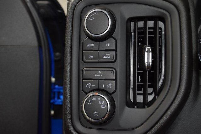 2025 Chevrolet Silverado 1500 4WD Crew Cab 157" Custom - 22871362 - 36
