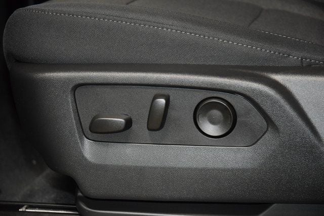 2025 Chevrolet Silverado 1500 4WD Crew Cab 157" LT - 22871337 - 42