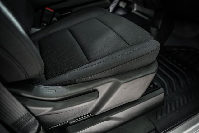 2025 Chevrolet Silverado 1500 4WD Reg Cab 126" Work Truck - 22839011 - 37