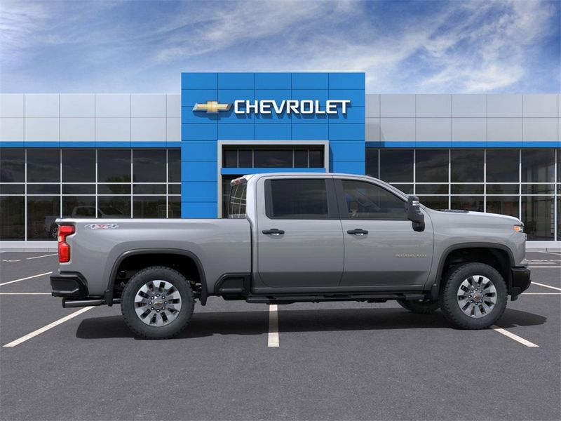 2025 Chevrolet Silverado 2500HD 4WD Crew Cab 159" Custom - 22645915 - 5