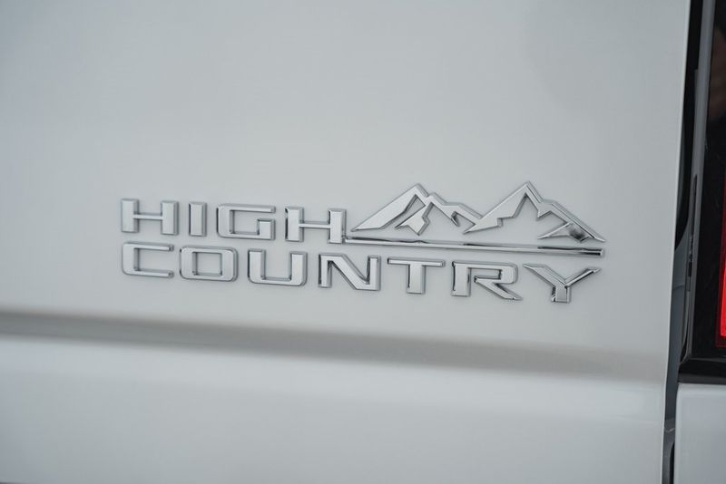 2025 Chevrolet Silverado 2500HD 4WD Crew Cab 159" High Country - 22750600 - 28