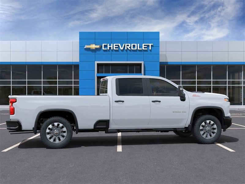 2025 Chevrolet Silverado 2500HD 4WD Crew Cab 172" Custom - 22655139 - 5