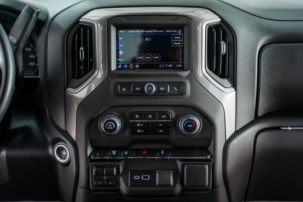 2025 Chevrolet Silverado 2500HD 4WD Crew Cab 172" Work Truck - 22868290 - 25