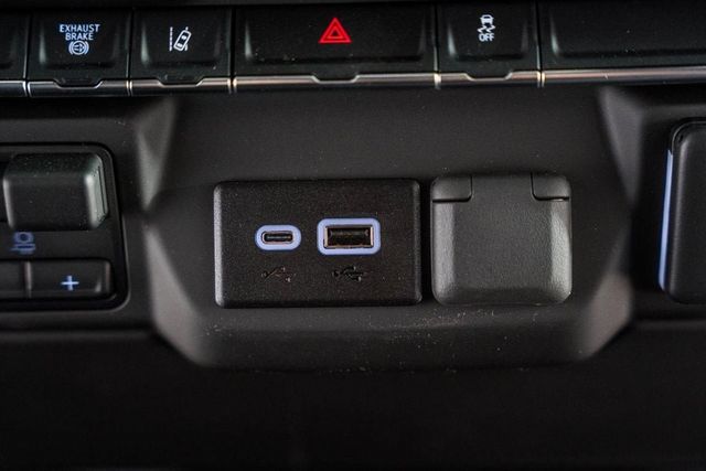 2025 Chevrolet Silverado 2500HD 4WD Crew Cab 172" Work Truck - 22868290 - 28