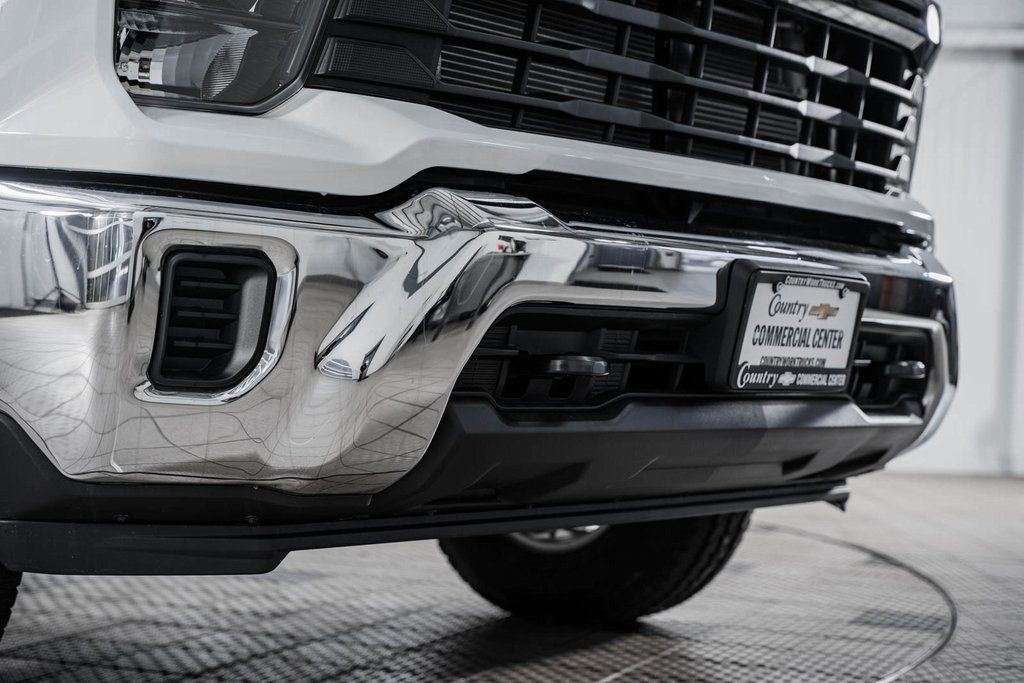 2025 Chevrolet Silverado 2500HD 4WD Crew Cab 172" Work Truck - 22996117 - 11