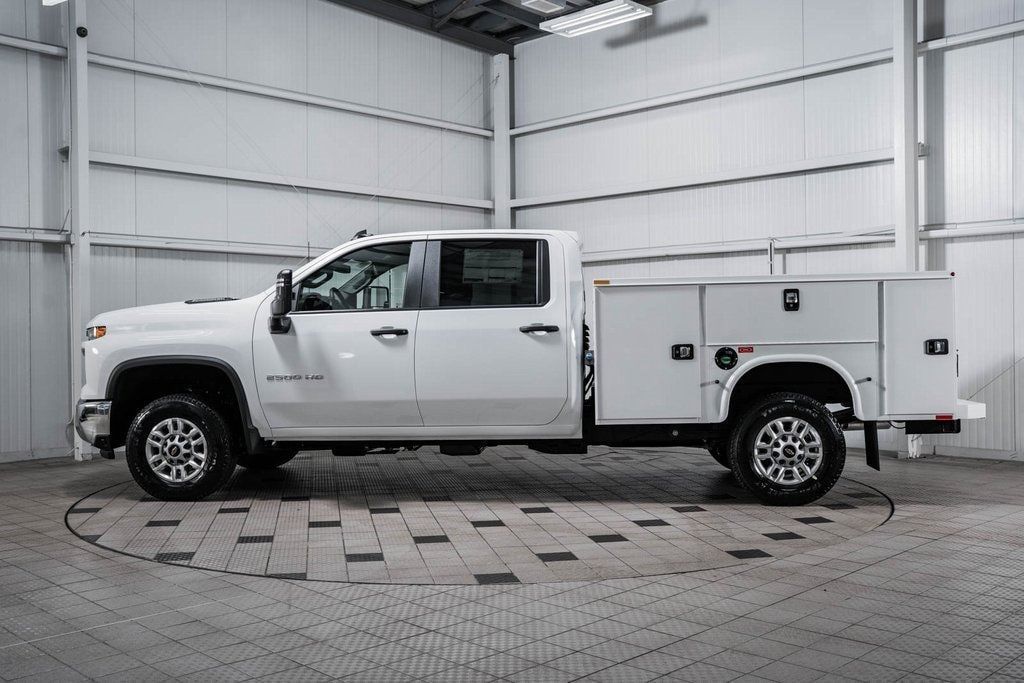 2025 Chevrolet Silverado 2500HD 4WD Crew Cab 172" Work Truck - 22996117 - 3