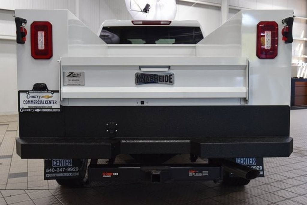 2025 Chevrolet Silverado 2500HD Work Truck photo 3