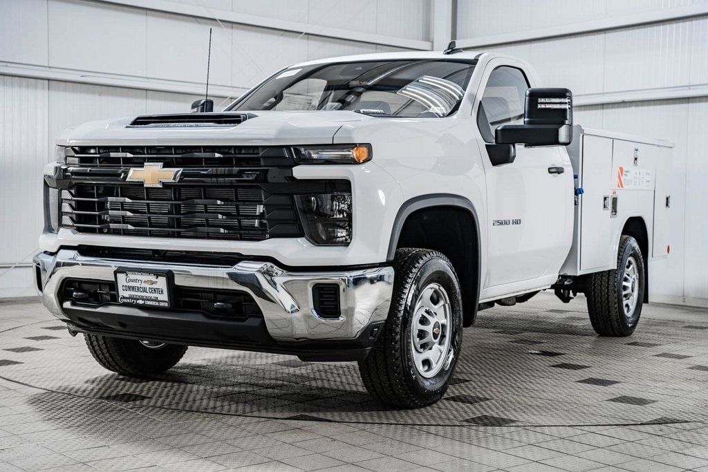 2025 Chevrolet Silverado 2500HD Work Truck photo 3