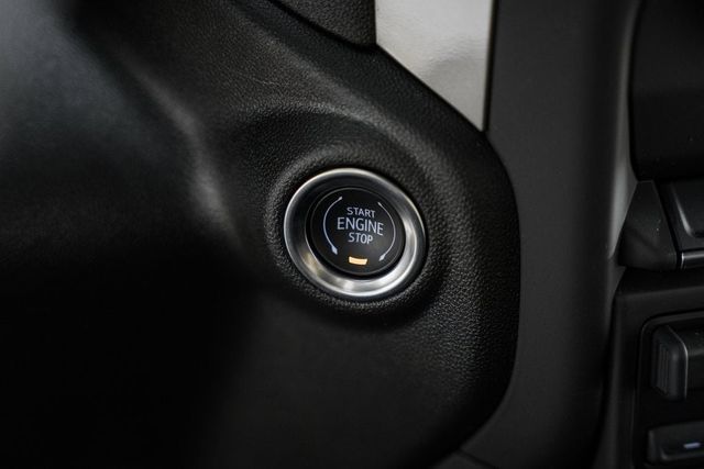 2025 Chevrolet Silverado 2500HD 4WD Reg Cab 142" Work Truck - 22868294 - 30