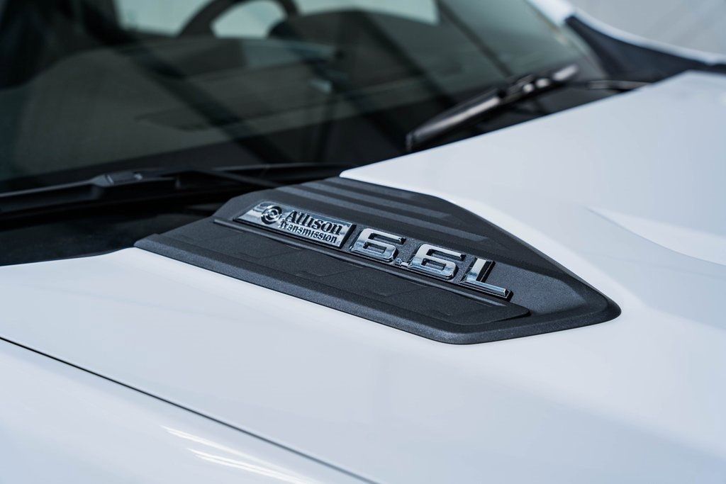 2025 Chevrolet Silverado 2500HD 4WD Reg Cab 142" Work Truck - 22868295 - 12