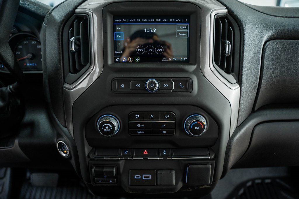 2025 Chevrolet Silverado 2500HD 4WD Reg Cab 142" Work Truck - 22868295 - 27