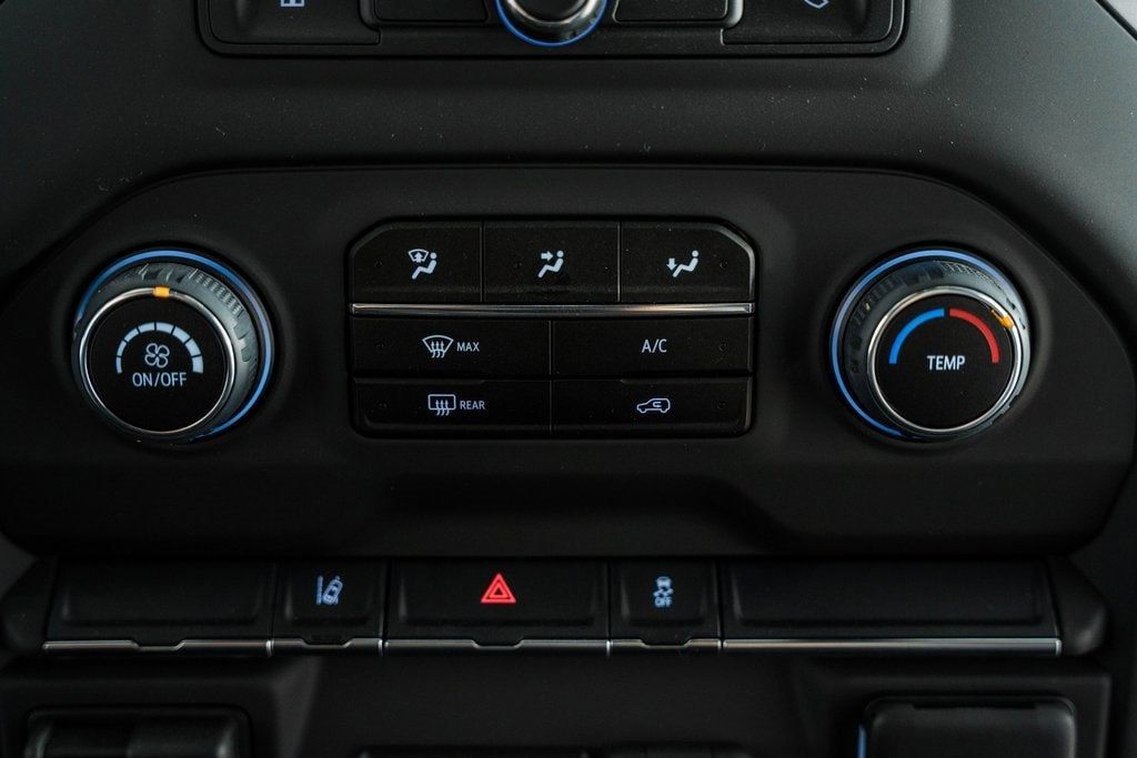 2025 Chevrolet Silverado 2500HD 4WD Reg Cab 142" Work Truck - 22868295 - 30