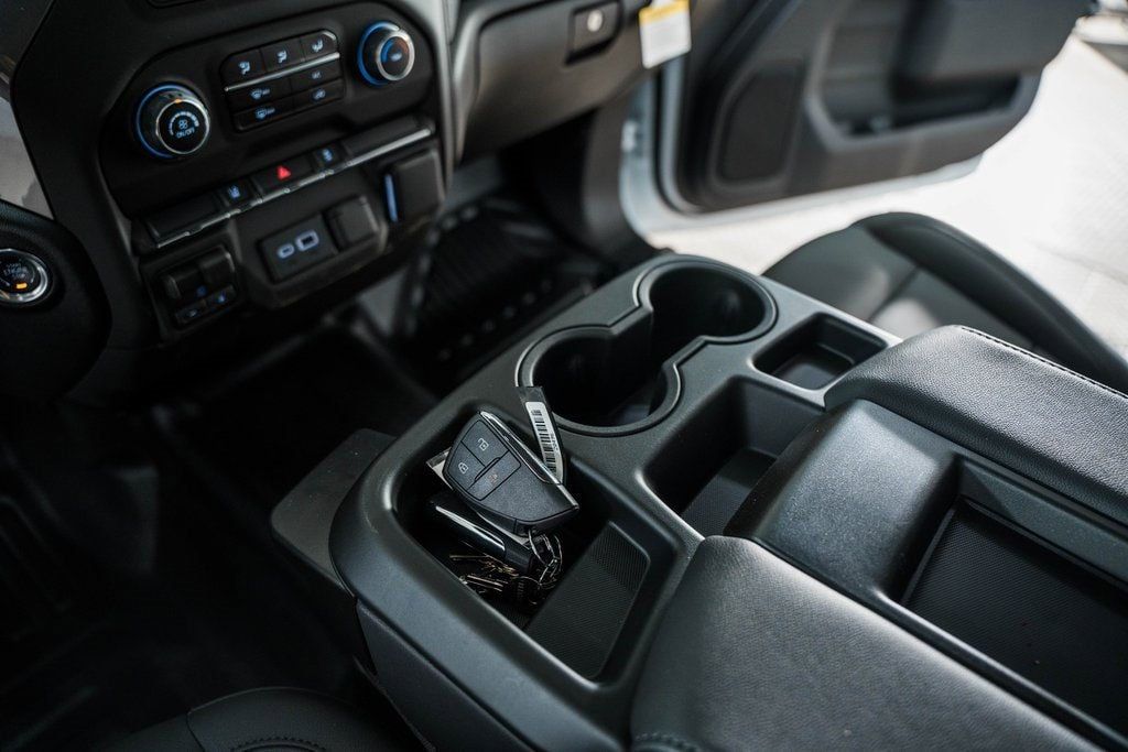 2025 Chevrolet Silverado 2500HD 4WD Reg Cab 142" Work Truck - 22868295 - 33