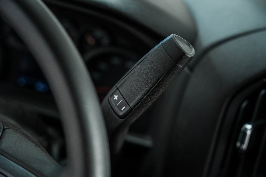 2025 Chevrolet Silverado 2500HD 4WD Reg Cab 142" Work Truck - 22868295 - 34