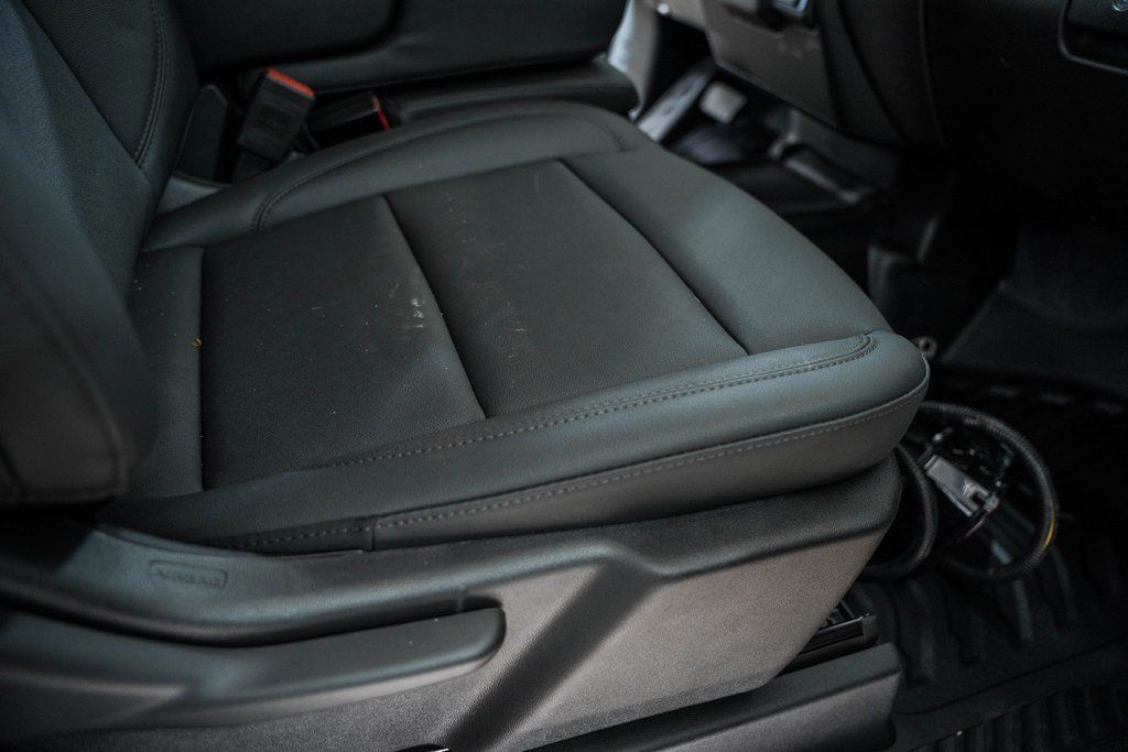 2025 Chevrolet Silverado 2500HD 4WD Reg Cab 142" Work Truck - 22868295 - 39