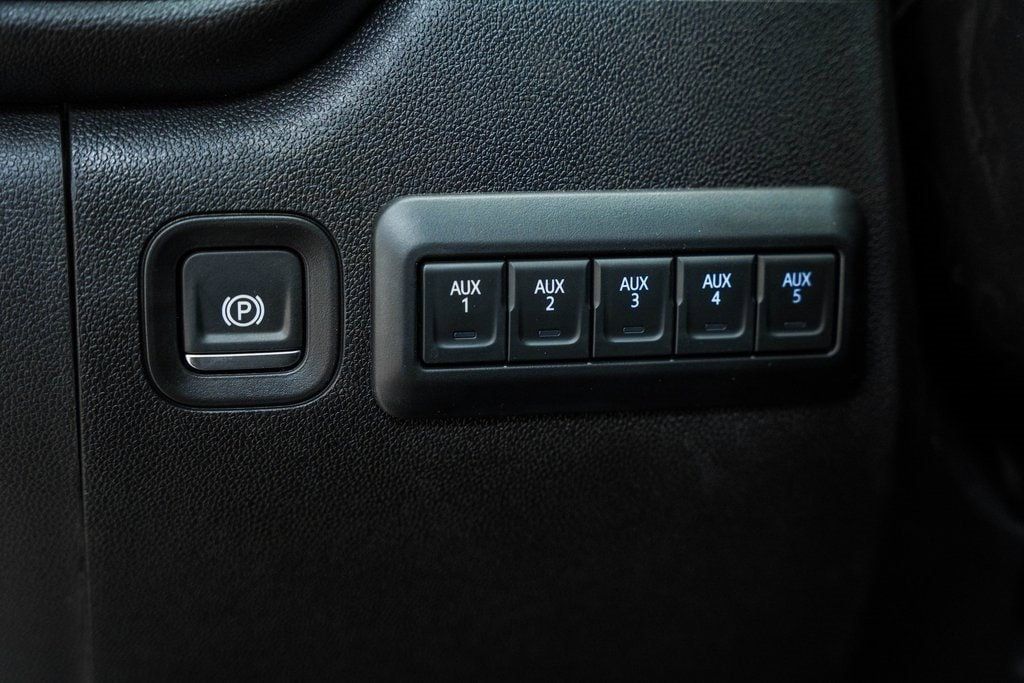 2025 Chevrolet Silverado 2500HD 4WD Reg Cab 142" Work Truck - 22868295 - 44