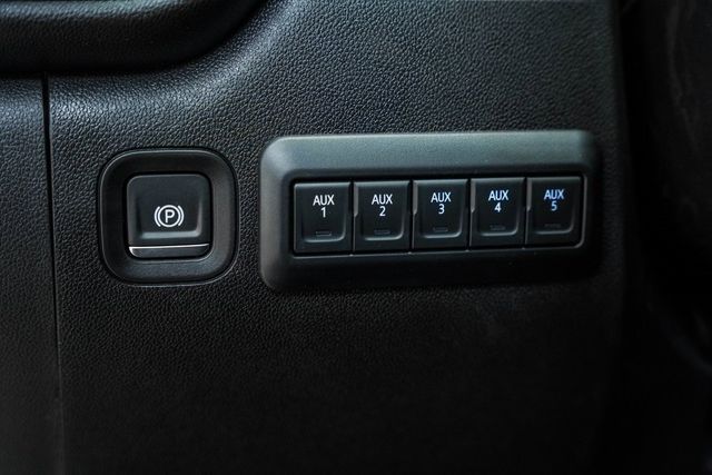 2025 Chevrolet Silverado 2500HD 4WD Reg Cab 142" Work Truck - 22868295 - 44