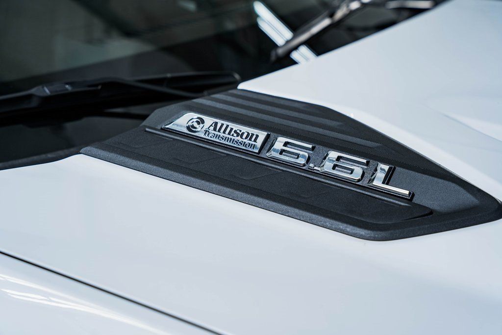 2025 Chevrolet Silverado 2500HD 4WD Reg Cab 142" Work Truck - 22868296 - 12