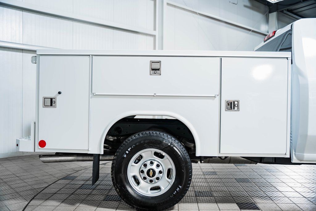 2025 Chevrolet Silverado 2500HD 4WD Reg Cab 142" Work Truck - 22868296 - 17