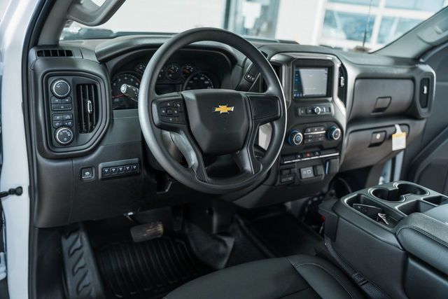 2025 Chevrolet Silverado 2500HD 4WD Reg Cab 142" Work Truck - 22868296 - 26