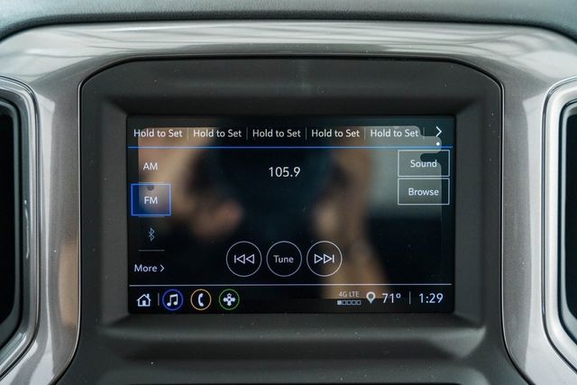 2025 Chevrolet Silverado 2500HD 4WD Reg Cab 142" Work Truck - 22868296 - 28