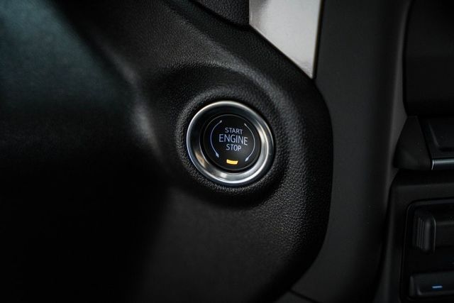 2025 Chevrolet Silverado 2500HD 4WD Reg Cab 142" Work Truck - 22868296 - 35