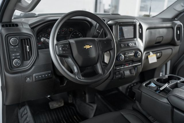 2025 Chevrolet Silverado 2500HD 4WD Reg Cab 142" Work Truck - 22995480 - 23
