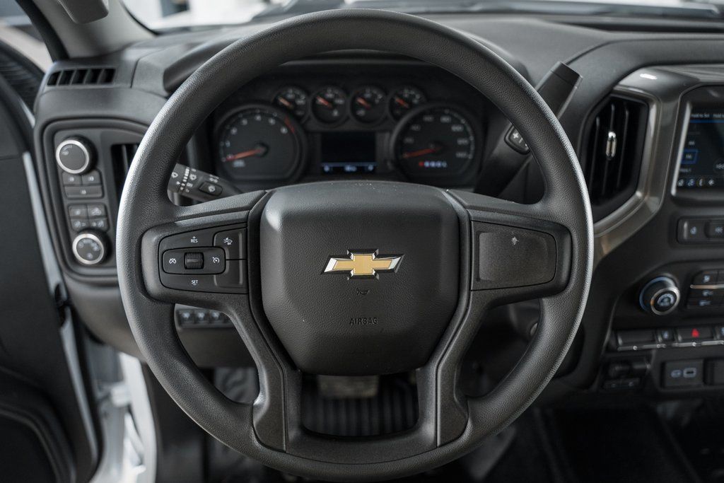 2025 Chevrolet Silverado 2500HD 4WD Reg Cab 142" Work Truck - 22995480 - 32