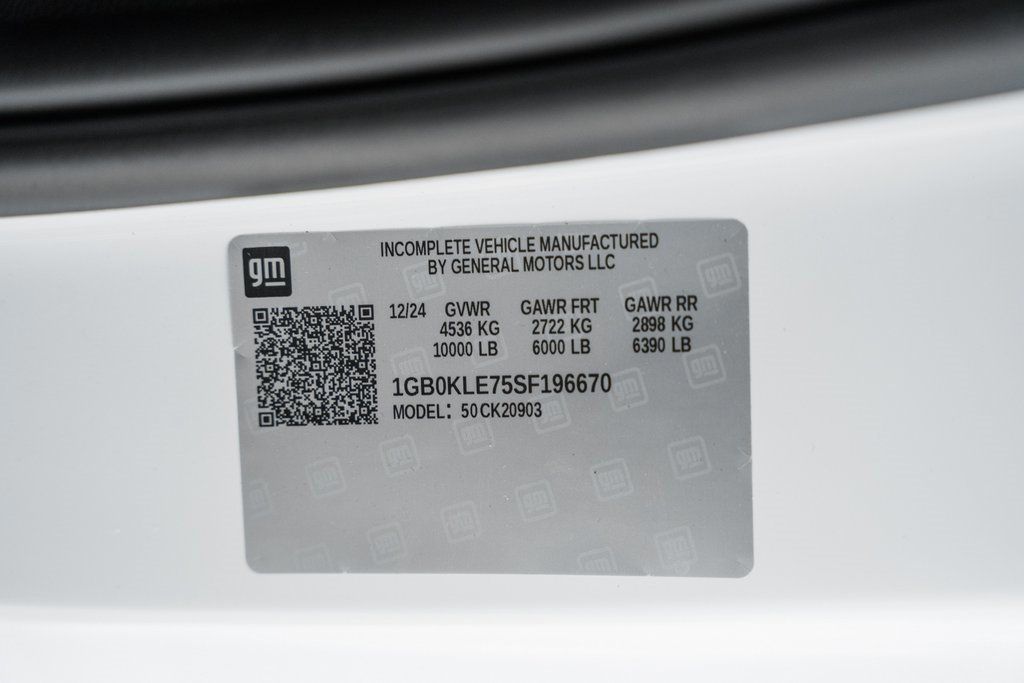 2025 Chevrolet Silverado 2500HD 4WD Reg Cab 142" Work Truck - 22995480 - 37