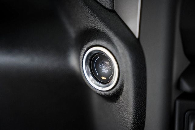 2025 Chevrolet Silverado 2500HD WT - 22868284 - 32