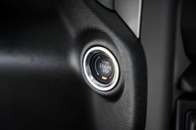 2025 Chevrolet Silverado 2500HD WT - 22868284 - 32