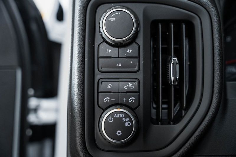 2025 Chevrolet Silverado 2500HD WT - 22868284 - 43