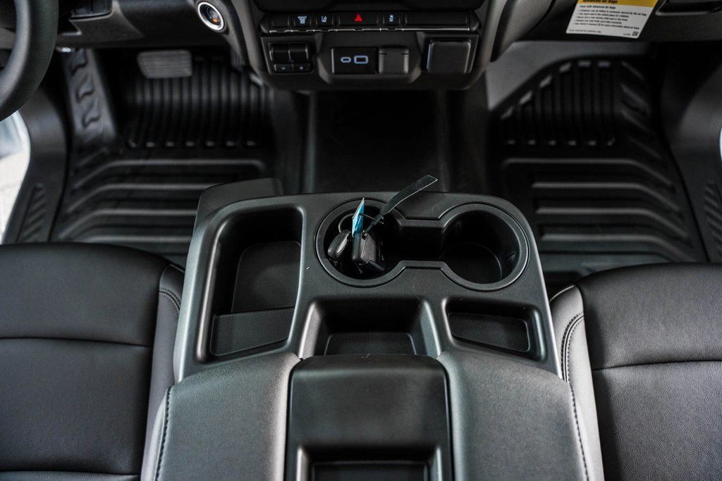 2025 Chevrolet Silverado 2500HD WT - 22868288 - 32