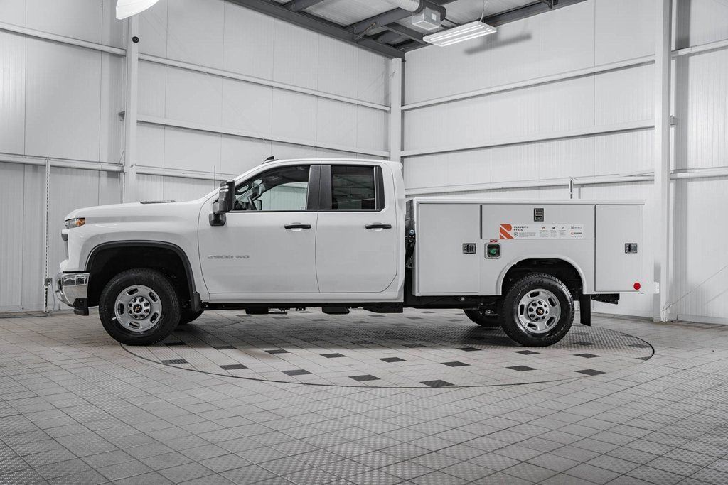 2025 Chevrolet Silverado 2500HD WT - 22868288 - 3