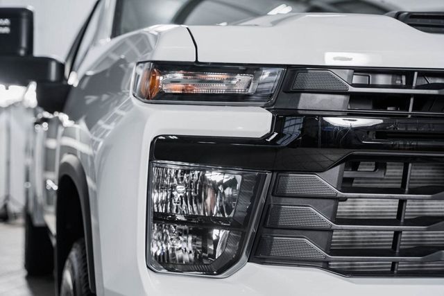 2025 Chevrolet Silverado 3500 HD WT - 22868304 - 11