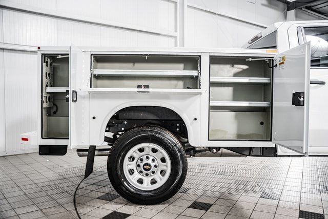 2025 Chevrolet Silverado 3500 HD WT - 22868308 - 19