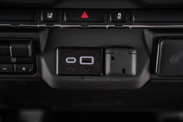 2025 Chevrolet Silverado 3500 HD WT - 22868308 - 30