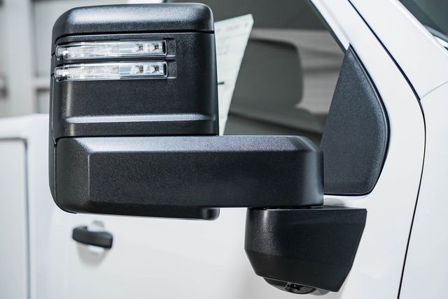 2025 Chevrolet Silverado 3500 HD WT - 22868310 - 17