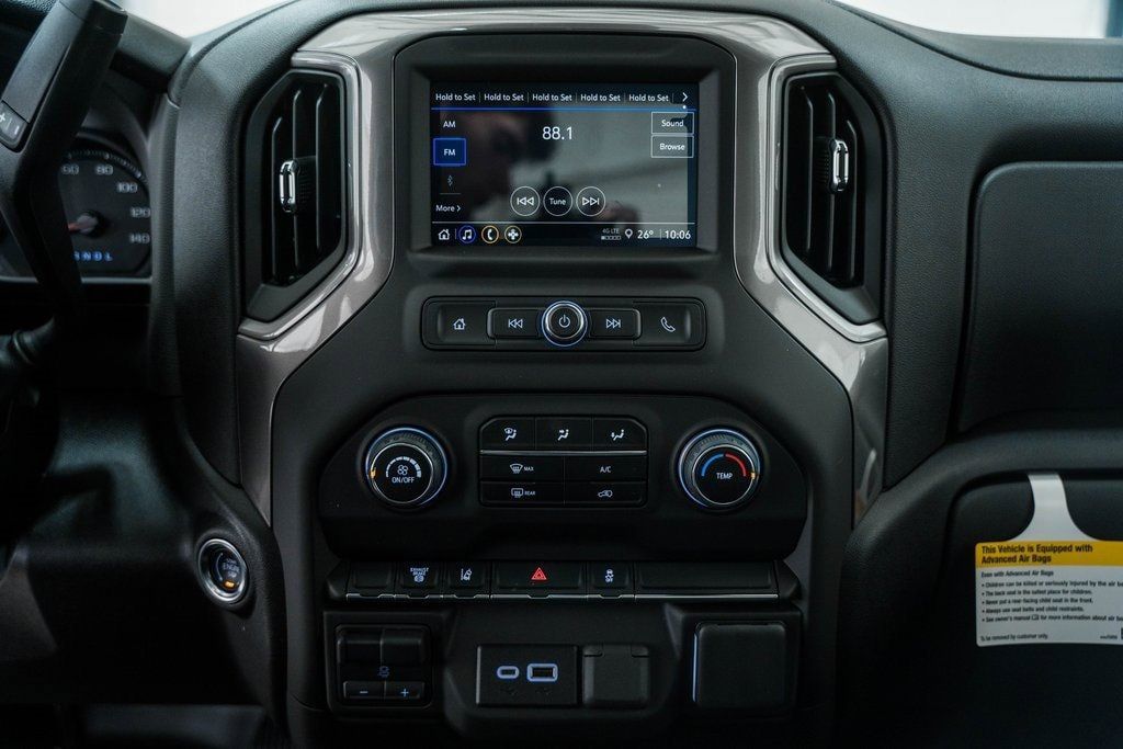 2025 Chevrolet Silverado 3500 HD WT - 22868310 - 32