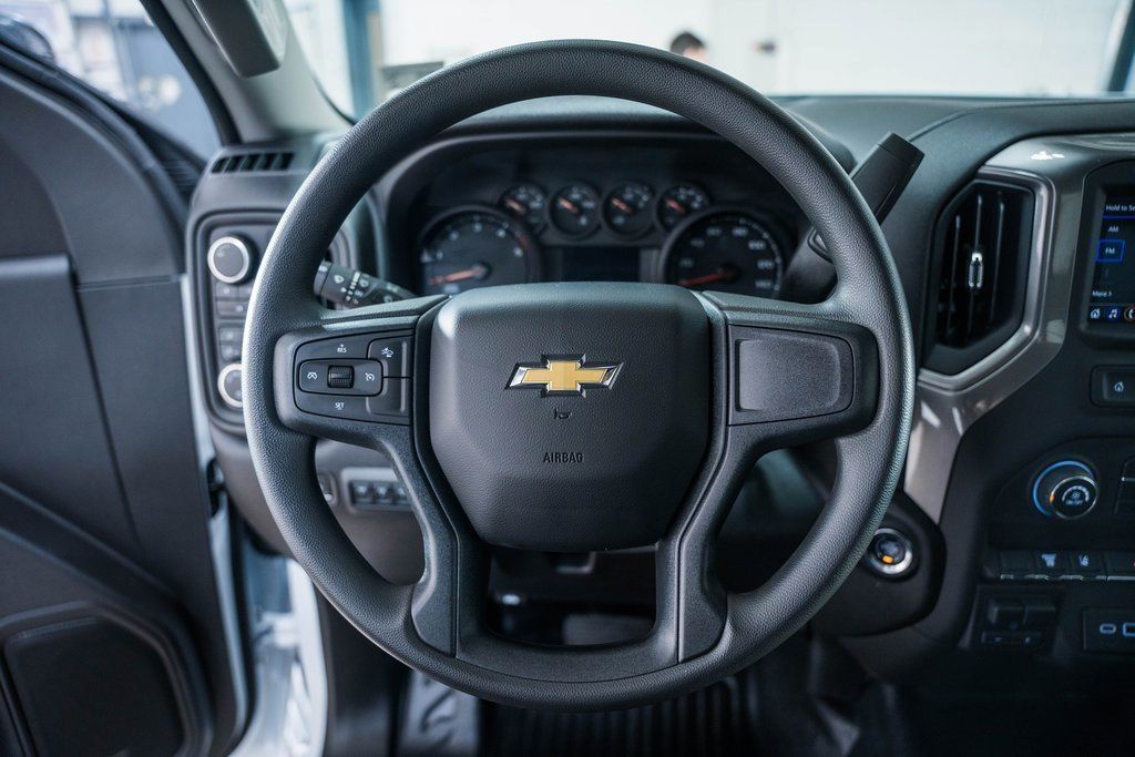 2025 Chevrolet Silverado 3500 HD WT - 22868310 - 38