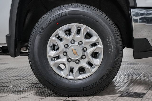 2025 Chevrolet Silverado 3500 HD WT - 22951138 - 18