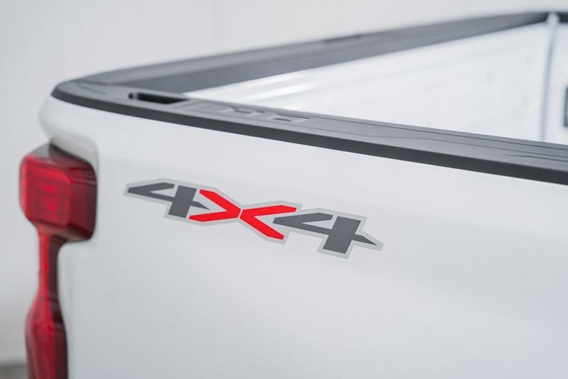 2025 Chevrolet Silverado 3500 HD WT - 22951138 - 21