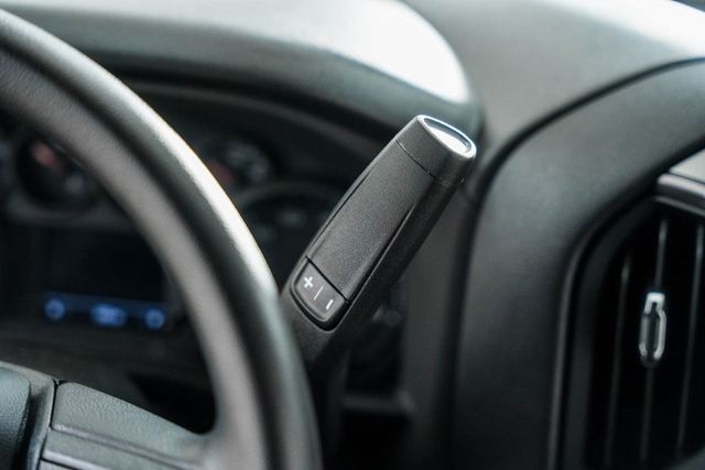 2025 Chevrolet Silverado 3500 HD WT - 22954951 - 28